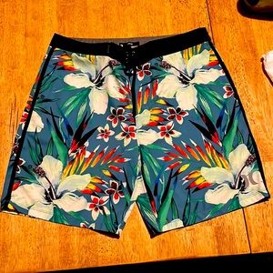 Hurley Phantom board shorts
